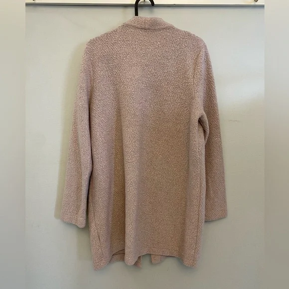 Cardigan - Picture 2 of 6